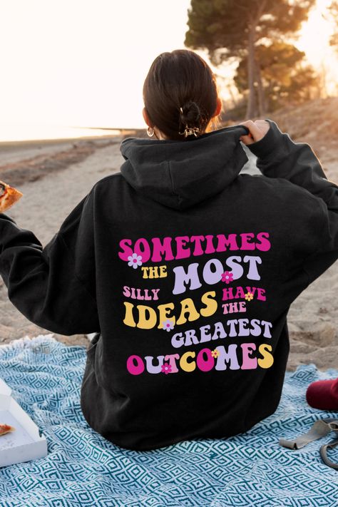 Oversized Hoodie Graphic, Black Hoodie Design Ideas, Cute Hoodies Aesthetic, Trendy Hoodie Designs, Vintage Hoodies Aesthetic, Hoodies With Sayings, Hoodies Design Ideas, Hoodies For Teens, Preppy Hoodie