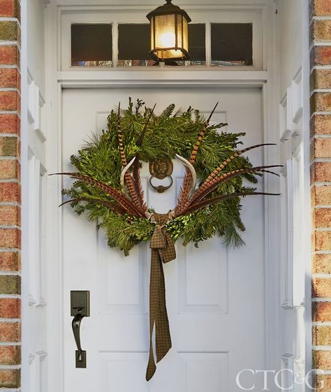 Pheasant Fall Decor, Wreath With Turkey Feathers, Pheasant Feather Decor Diy, Pheasant Feather Christmas Wreath, Pheasant Feather Christmas Tree, Pheasant Decor Ideas, Pheasant Christmas Tree, Pheasant Feather Wreath, Christmas Taxidermy