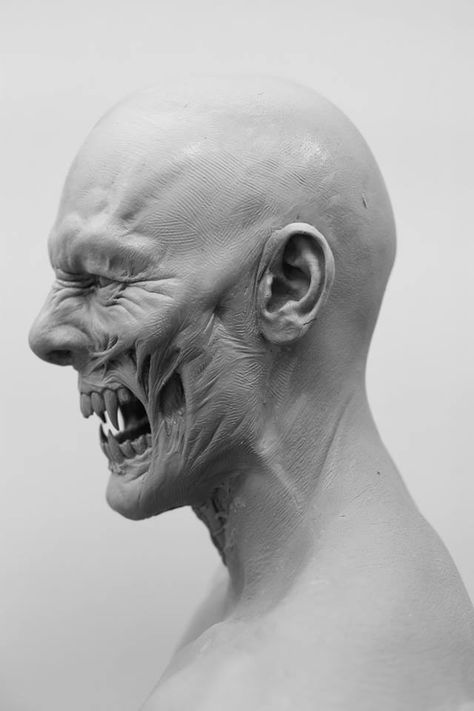 A stunning 'Dracula Untold' concept sculpt by the phenomenal prosthetic makeup artist Josh Weston Vampire Face Reference, Horror Prosthetic Makeup, Vampire Prosthetics Make Up, Extreme Emotions Reference, Vampire Creature Design, Vampire Hiss, Monster Teeth Drawing Reference, Vampire Prosthetic, Rage Drawing Reference