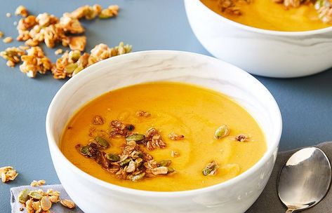 8 Weeknight Soups: Fast, Flavorful, One-Pot Meals - Pampered Chef Blog Pampered Chef Butternut Squash Soup, Nacho Supreme, Cinnamon Dip, Broccoli Risotto, Blender Soups, Soup Squash, Ring Recipes, Nachos Recipes, Taco Ring