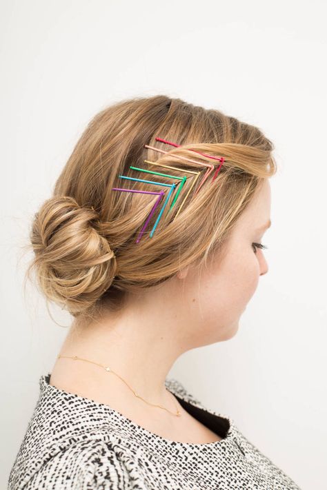 Bobby Pin Hairstyle How To Wear Hair Clips, Bobby Pin Hairstyles, Hair Scarf Styles, Penteado Cabelo Curto, Easy Braids, Trending Haircuts, Emma Stone, Hair Game, Gorgeous Hair