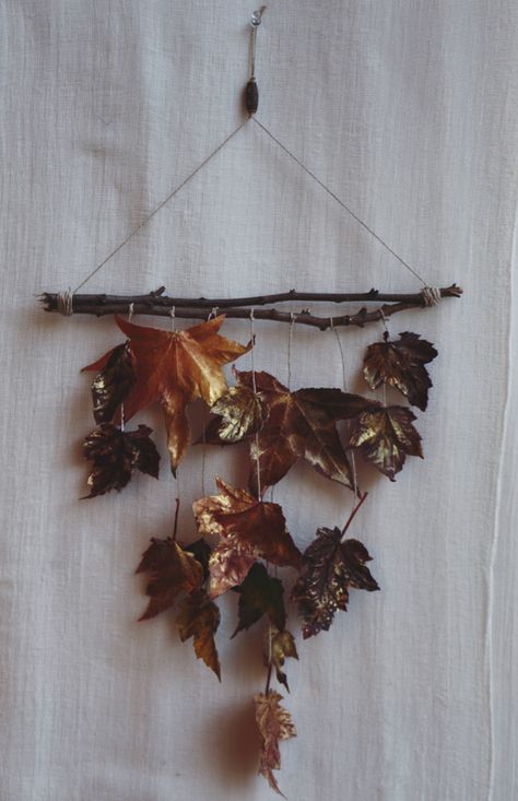 Cheap Thanksgiving Decorations, Easy Thanksgiving Decorations, Fall Crafts For Adults, Thanksgiving Home Decorations, Bohemian Crafts, Thanksgiving Crafts Diy, Easy Fall Crafts, Astuces Diy, Diy Fall Wreath