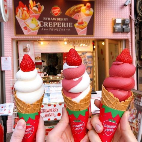 Japanese Ice Cream Aesthetic, Japanese Soft Serve Ice Cream, Japan Snacks Aesthetic, Japanese Ice Cream Shop, Japanese Soft Serve, Strawberry Soft Serve, Japanese Ice Cream, Soft Serve Cone, Japan Snacks