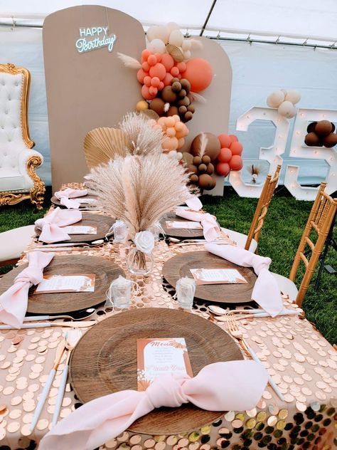 Boho Chic Birthday Party Ideas | Photo 1 of 14 | Catch My Party Boho Vintage Birthday Party, Clothing Brand Launch, Boho Chic Birthday Party, Chic Birthday Party, Boho Party Decorations, Birthday Boho, Vintage Birthday Parties, Chic Birthday, 35th Birthday