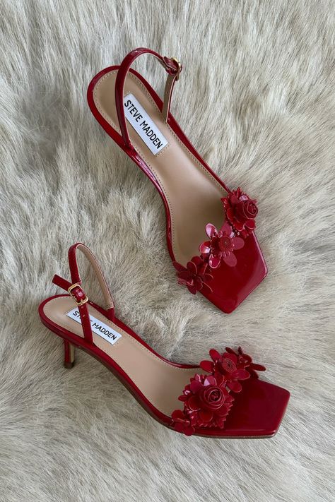 Red bow heels