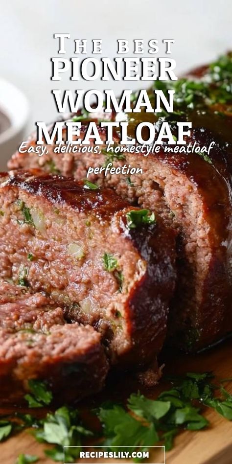 I can't get enough of this easy and delicious homestyle meatloaf! It's packed with flavor, perfectly moist, and makes the ultimate comfort food. Perfect for family dinners or meal prep, this recipe is a must-try for anyone who loves hearty meals. Trust me, you'll be coming back for seconds! Ann Landers Meatloaf, Meatloaf With Stove Top Stuffing, Paula Deen Meatloaf Recipes, Meatloaf Recipes Food Network, Meatloaf Roll, Moist Meatloaf Recipes, Homestyle Meatloaf, Stove Top Stuffing Meatloaf, Moist Meatloaf