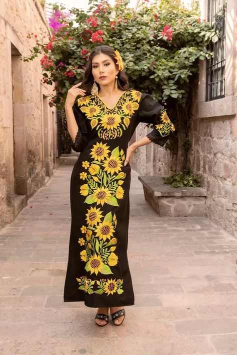 SoleiEthnic - Etsy Dress Latina, Mexican Traditional Dress, Latina Style, Mexican Sunflower, Traditional Mexican Dress, Sunflower Dress, Mexican Dress, Latina Fashion, Mexican Dresses