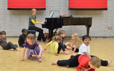 Dalcroze UK Children's Class Sight Singing, Piano Pedagogy, Music Student, Uk Homes, Rhythm Games, Music Theory, Music Room, The Freedom, Early Years