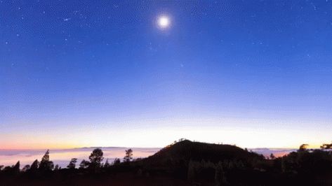 Mountain1 GIF - Mountain Night Timelapse - Discover & Share GIFs Night Timelapse, Mountain Night, Night Rain, Night Gif, Day To Night, To Night, To Day, Animated Gif, Cool Gifs