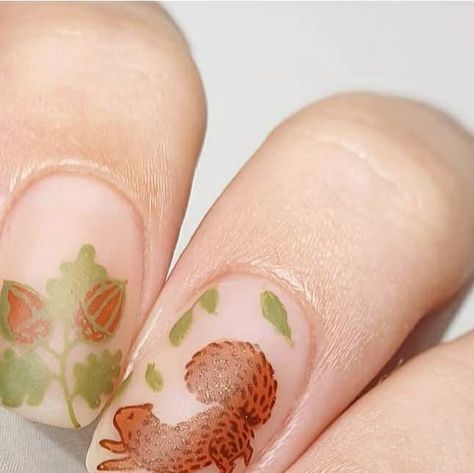 Birthe • Nailart on Instagram: "[Werbung - Markennennung - unbeauftragt] EN 🔽 . 🐿️ Squirrel @glamnailschallenge . Though we had some weather complications (with heavy rain and thunderstrom) we had a beautiful wedding day 💕 its still weird to call him "my husband". So I guess i just go back to his nickname "bubu" (cant translate) 😄 . . @moyou_london • Fall in Love 10 // Forest Delight, Femme Fatale, Gold Espresso // @essence_cosmetics • 18 Hakuna Matata . . #birdylovesnegativespace #moyoufallinlove #moyoulondonfallinlove #squirrelnails #glamnailschallengesept #nailart #naillook #nailinspiration #nailtrend #nailitmagazine #nailfashion #scratchmag #nailsmagazine #nailitdaily #nailinspo #naturalnails" Squirrel Nails, London Fall, Fallen London, Essence Cosmetics, Animal Nails, Heavy Rain, Hakuna Matata, Nails Magazine, Nail Trends