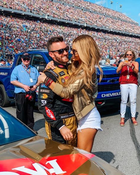 We got a lot of love for this track ❤️😁 Back in Daytona for the greatest day in racing #daytona500 🏁 Daytona 500 Outfit, Southern Clothing, Austin Dillon, Southern Outfits, Preppy Southern, Daytona 500, Pretty Things, Of Love, Austin