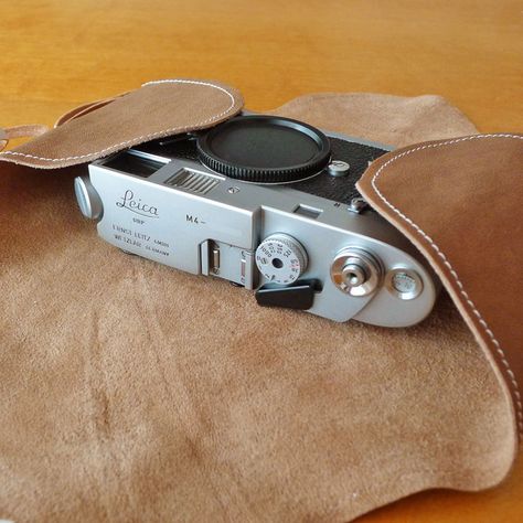 More Leica M accessories: leather wrap and vintage camera straps Good Cameras, Vintage Camera Strap, Photo Lens, Leather Camera Strap, Leica M, Camera Straps, Vintage Cameras, Vintage Camera, Best Camera