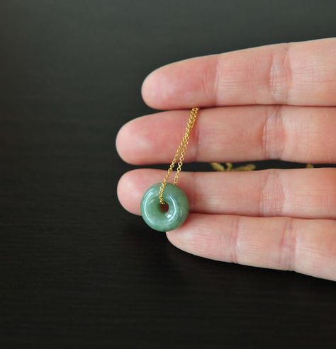 Jade Pendant Necklace, 20 Something, Pretty Ear Piercings, Magic Gift, Loop Pendant, Piercings Jewelry, Dope Jewelry, Jade Necklace, Into Fashion