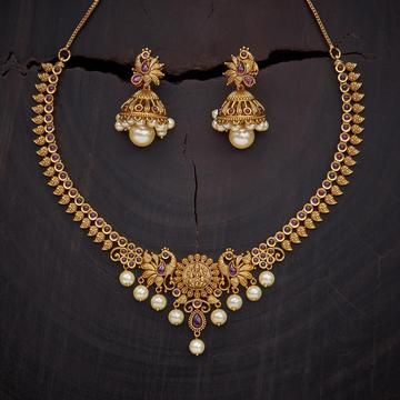 Simple Neck Sets Jewellery, Gold Necklace Set Indian Weddings, Beautiful Gold Necklace Bridal Jewelry, Neckless Gold Jewelry Indian Wedding, Beautiful Gold Necklaces Unique, Antique Gold Jewelry Indian Bridal Jewellery Necklace Set, Gold Jewelry Fashion Unique Necklace, Modern Gold Necklace Designs, Gold Jewelry Simple Necklace Unique