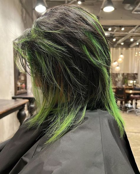 Neon Green Highlights In Black Hair, Dark Green And Blonde Hair, Green Strands Hair, Green Streaks In Hair, Green Roots Black Hair, Black And Green Highlights, Green Hair Streaks, Green And Black Hair, Black And Green Hair