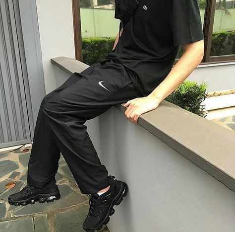 Nike Vapormax Plus Outfit, Black Vapormax Outfit, Nike Vapormax Outfit Men, Vapormax Outfit Men, Vapormax Plus Outfit, Black Vapormax, Vapormax Plus Black, Vapormax Black, Nike Vapormax Plus