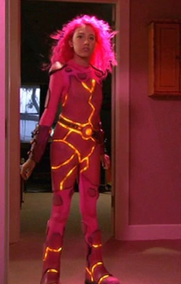 Lava Girl Costume Women, Terrifying Halloween Costumes, Red Hair Costume, Diy Girls Costumes, Lava Girl, Clueless Costume, Sharkboy And Lavagirl, Cute Couple Halloween Costumes, Trendy Halloween Costumes