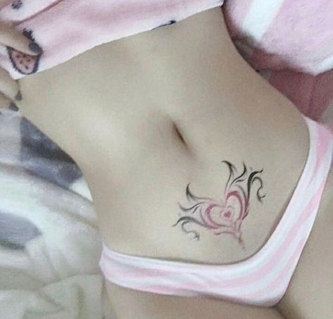 Tatuaje A Color, 3d Tattoos, Tattoo Feminina, Dream Tattoos, Elegant Tattoos, Little Tattoos, Piercing Tattoo, Creative Tattoos, Mini Tattoos