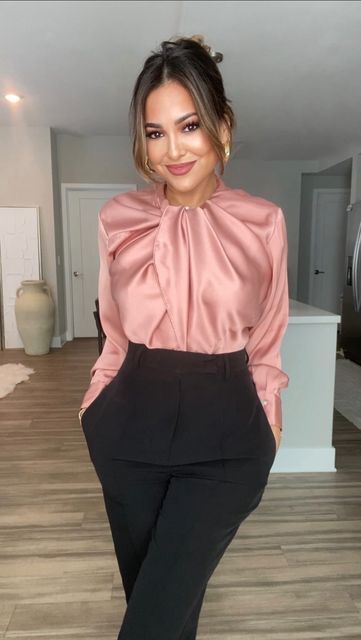 Lina Noory, Styling Videos, Thrift Store Outfits, Classy Yet Trendy, Upcycle Clothes Diy, Fashion And Beauty Tips, Diy Clothes Life Hacks, Silky Blouse, Fashion Hacks