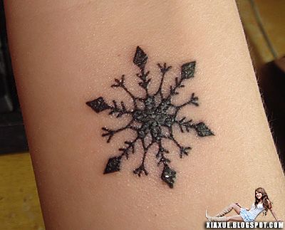 Tattoo Scabbing | Tattoomagz.com › Tattoo Designs / Ink-Works ... Tattoo Scabbing, Snowflake Tattoo, Pictures Of Tattoos, Gallery Tattoo, Snow Flake Tattoo, Mini Tattoos, Compass Tattoo, Lotus Flower Tattoo, Picture Tattoos