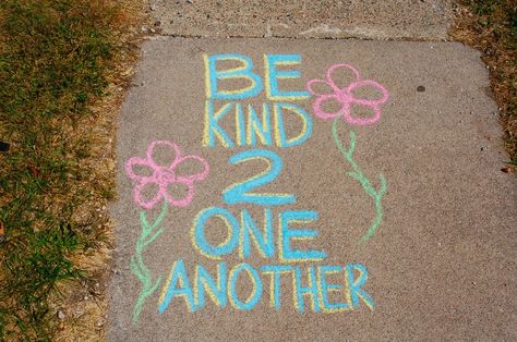 Sidewalk Chalk Project Inspiring The World One Quote At A Time | Divine Diva Inspiration Chalk Art Quotes, Driveway Chalk, Chalk Quotes, Fun Chalk Art, Chalk Writing, Chalk Design, Sidewalk Chalk Art, Sidewalk Art, Chalk It Up