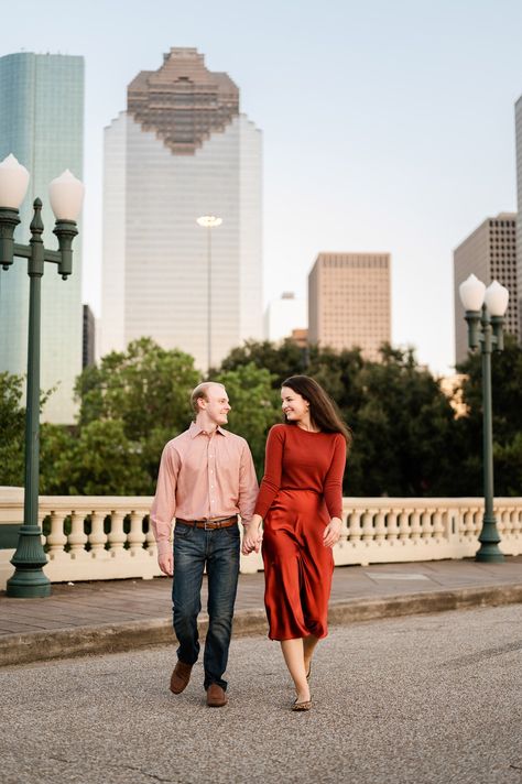 Post Houston Photoshoot, Houston Engagement Photo Locations, Downtown Houston Engagement Photos, Houston Engagement Photos, Houston Photoshoot Locations, Houston Spots, Engagement Photos Houston, Houston Skyline, Minute Maid Park