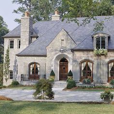 French Country Windows, Arched Windows Exterior, French Country Home, European Cottage Exterior, Country Homes, French Country Flooring, French Country Exterior, Country Cottage Homes, European Cottage