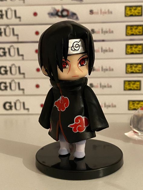 Biscuit Anime, Akatsuki Naruto, Polymer Clay Figures, Anime Toys, Fondant Figures, Friend Gifts, Clay Figures, Easy Diy Art, Diy Clay Crafts