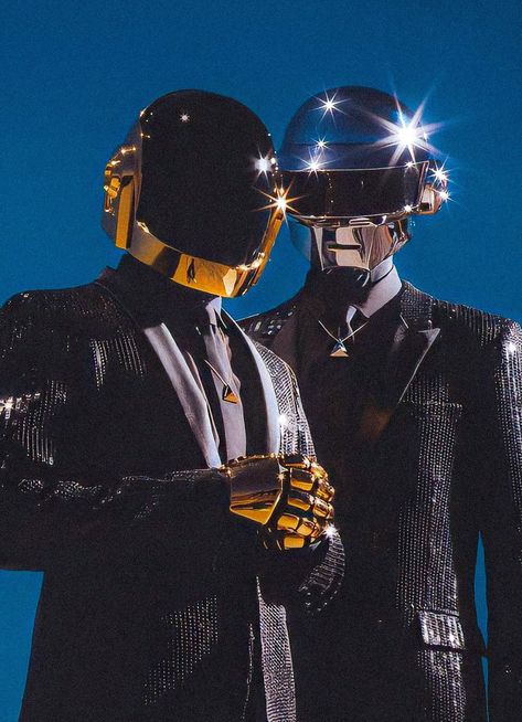 Edit Daft Punk Albums, The Escapists, Punk Wallpaper, Random Access Memory, Punk Aesthetic, Technology Wallpaper, Copyright Music, Funny Tattoos, Celebrity Travel