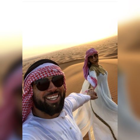 Desert Photoshoot Outfit, Dubai Picture Ideas, Egypt Outfits, Dubai Outfits, Dubai Vacation, Woman Photo, Studio Photography Poses, Mode Turban, Cute Muslim Couples