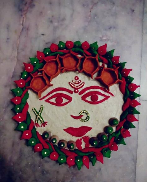 Navratri Aarti Thali Decoration, Navratri Arti Thali Decoration, Aarti Thali Decoration Ideas Handmade, Thali Decoration Ideas For Navratri, Navratri Aarti Thali Decoration Ideas, Aarti Decoration Thali Ideas, Rukwat Ideas, Thali Ideas, Thali Design