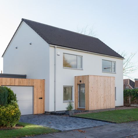 Modern Front Porch Design, Council House Renovation, 1960s House Renovation, Porch Architecture, Front Extension, Porch Extension, Modern Front Porches, Sas Entree, 60s House