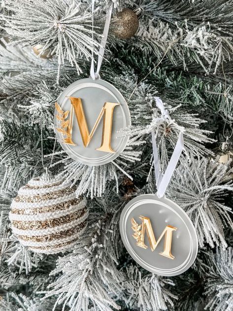 Elevate your holiday decor with our exquisite Monogram Ornament. Crafted with precision and attention to detail, this ornament allows you to add a touch of personalisation to your Christmas tree in your chosen colours and styles.  Monogram Ornament details: Your choice of acrylic colours. Acrylic Christmas Tree Ornaments, Lasercut Christmas Ideas, Personalised Christmas Ornaments, Acrylic Christmas Decorations, Laser Christmas Ideas, Acrylic Ornaments Diy, Christmas Laser Cut Ideas, Acrylic Laser Projects, Laser Cut Christmas Decorations