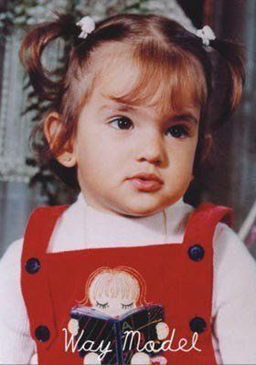 Alessandra Ambrosio Celebrity Childhood Photos, Lima Model, Brazilian Model, Victoria's Secrets, Img Models, Childhood Photos, Alessandra Ambrosio, Adriana Lima, Vintage Photos