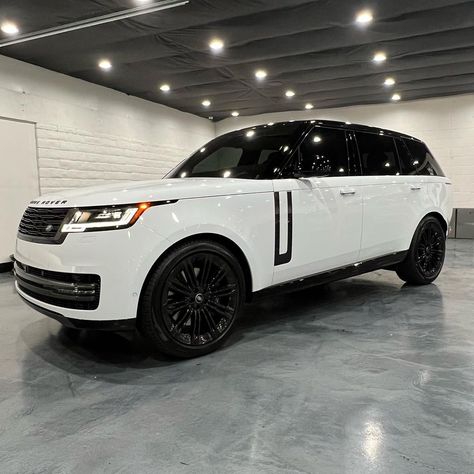 Range Rover Car Interior, 7 Seater Range Rover, 7 Seater Cars Luxury, Range Rover 7 Seater, 7 Seater Cars, 8 Seater Cars, Luxury Suv Cars, Interior Car Cleaning, Range Rover White