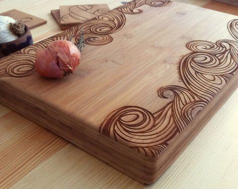 Browse unique items from woodbemine on Etsy, a global marketplace of handmade, vintage and creative goods. Personalised Chopping Board, Wood Chopping Board, Wood Cheese Board, Woodburning Projects, Wood Burning Crafts, Into The Wood, Chopping Block, Knife Holder, Diy Holz