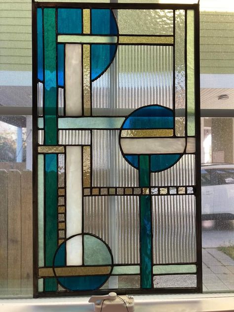 Stained Glass Window Panel Art Deco, Mid Century Modern Stained Glass Patterns, Frank Lloyd Wright Stained Glass Pattern, Tiffany Vitray, Modern Stained Glass Panels, Frank Lloyd Wright Stained Glass, Art Deco Stained Glass, Diy Stained Glass Window, Gray House