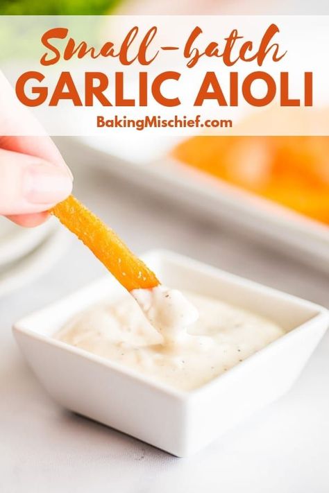 Aoili Recipe, Baking Mischief, Garlic Aioli Recipe, Chicken Pesto Sandwich, Homemade Aioli, Aioli Sauce, Aioli Recipe, Garlic Aioli, French Fry