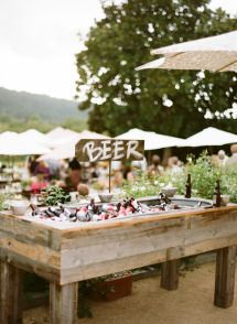 We all have a few must-haves on our wedding planning list and for me, great food & drink is definitely at the top of that list. If you are an enthusiast for ice-cold beer, there a few chic ways to work this hoppy beverage into your special day. From vintage touches to your very own […] Vineyard Wedding Decor, Beer Display, 2025 Wedding, Wedding Drink, Martha Stewart Weddings, Beer Bar, Superbowl Party, Wedding Catering, Wedding Bar