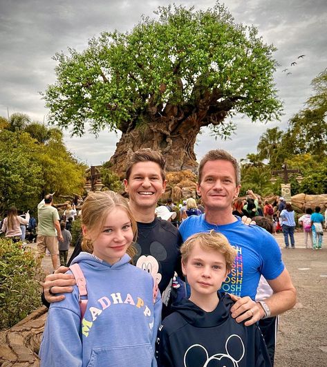 Neil Patrick Harris Celebrates Most Amazing Disney Adventure Last Week with Family and Friends Neil Patrick Harris Family, Trip To Disney World, Neil Patrick, Gay Dads, Master Of Ceremonies, Neil Patrick Harris, Adventures By Disney, Disney Addict, Mariska Hargitay