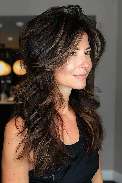 Disconnected Layers Long Hair, Layered Hairstyles For Straight Hair, Disconnected Layers, Voluminous Blowout, Brunette Tones, Wolf Cuts, Shaggy Layers, Long Shag Hairstyles, Shag Cut