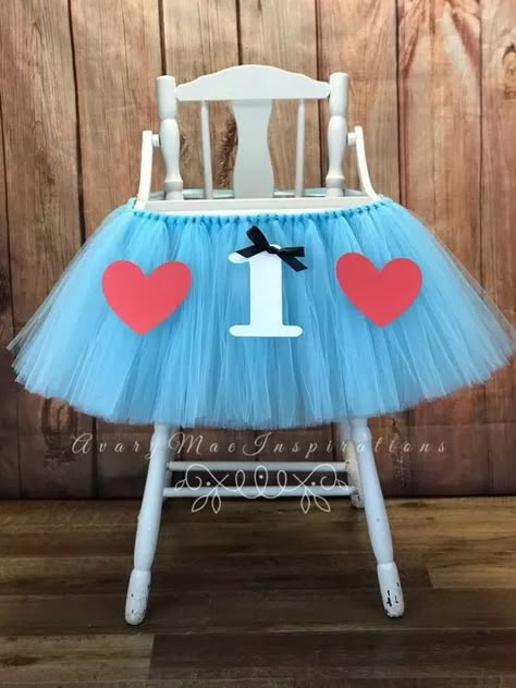 33+ Wonderful Alice In Onederland Birthday Party Ideas Alice In Wonderland High Chair, Smash Cake 1st Birthday, First Birthday Highchair Banner, Cake 1st Birthday, First Birthday Highchair, High Chair Tutu, Alice In Wonderland Tea Party Birthday, Onederland Birthday Party, Birthday Highchair