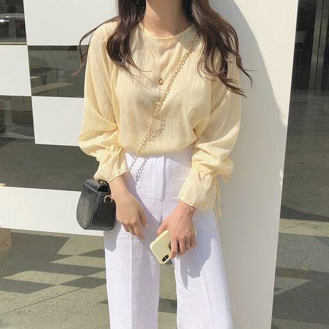 Korean Casual Outfits, Beach Outfits, Trendy Fashion Tops, Korean Girl Fashion, Fashionista Clothes, Korean Fashion Trends, Event Planners, Pastel Yellow, Inspired Outfits