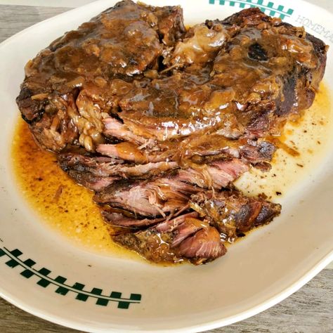 This easy, moist slow cooker roast beef without vegetables simmers in a flavorful gravy-like sauce that's perfect for serving on top, and with any side dish you choose. Rosemary Lamb, Lamb Shoulder Chops, Slow Cooker Roast Beef, Slow Roast Lamb, Food Photography Tutorial, Braised Lamb, Lamb Shoulder, Slow Cooker Roast, Lamb Dishes