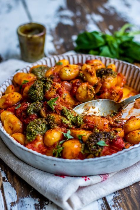 Vegan Baked Gnocchi, Baked Gnocchi Vegetarian, Vegan Gnocchi Bake, Happy Skin Kitchen, Gnocchi Puttanesca, Veggie Gnocchi Recipes, Italian Mains, Gnocchi Bake, Alla Puttanesca