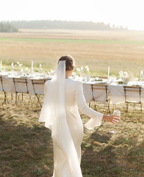 A Jenni Kayne Wedding: Inside Our Creative Director’s Dreamlike Island Nuptials | Living | Rip & Tan Countryside Weddings, Minimal Bride, Spring Editorial, Hamptons Wedding, Advice For Bride, Wedding Inside, Wedding Vision, Jenni Kayne, Marriage Life