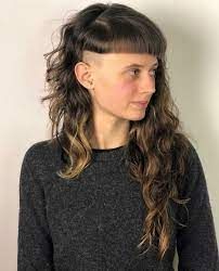 Layered Haircuts With Bangs, Light Blue Hair, Layered Hair With Bangs, Short Hair Undercut, Haircut Inspiration, Shaved Sides, Long Hair With Bangs, New Haircuts, Long Hair Women