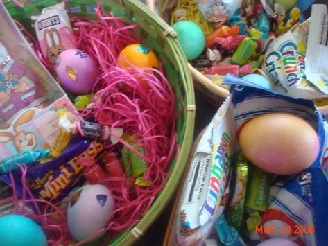 Nostalgia 2000s, 2000s Baby, Angry Child, 2000s Nostalgia, Childhood Nostalgia, When I Die, Close My Eyes, Y2k Aesthetic, Easter Baskets