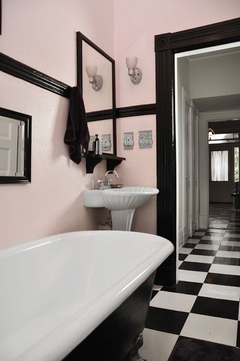 Gorgeous light pink and black retro bathroom Black And White Checkered Floor, Pink And Black Bathroom, Light Pink Walls, Checkered Floor, Black Bathroom Decor, Black White Bathrooms, Retro Bathrooms, Floor Bathroom, Vintage Bathrooms