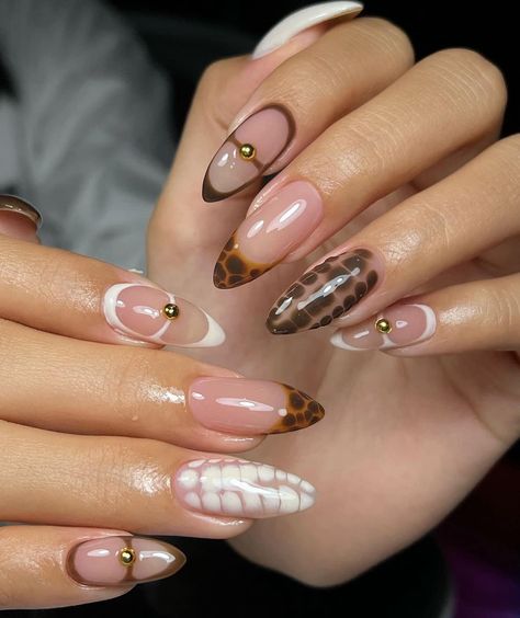 Brown White And Gold Nails, Tortoise Almond Nails, Nail Designs Leopard Print, Brown Nails French, Nails Mismatched, Tortoise Nails, Mismatched Nails, Nails Cheetah, Nails September